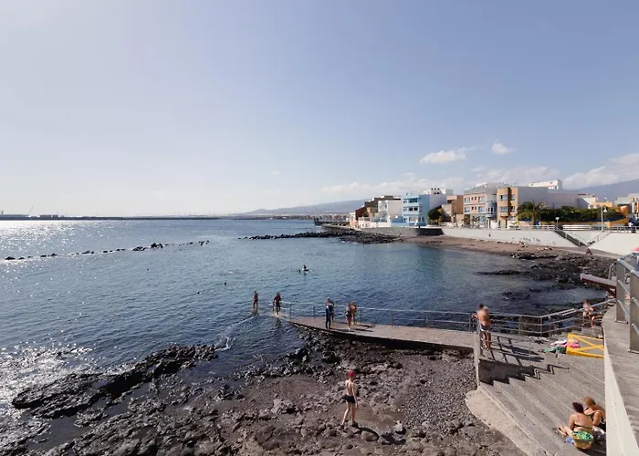Arinaga Playa 2 アパート *